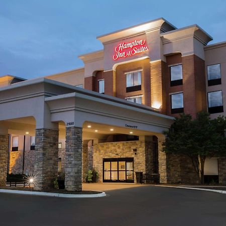 Hampton Inn & Suites Chicago Deer Park Exterior foto