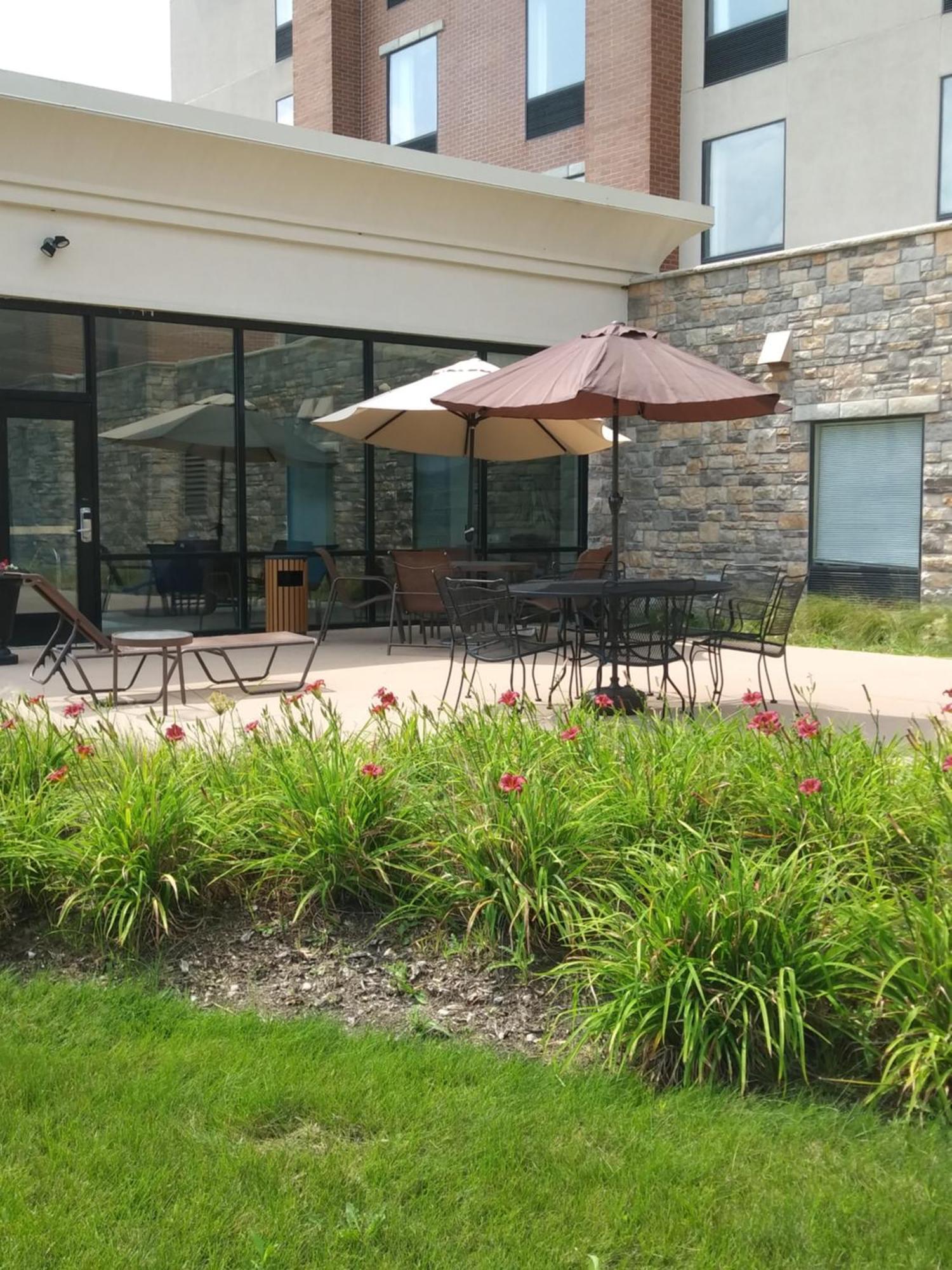 Hampton Inn & Suites Chicago Deer Park Exterior foto
